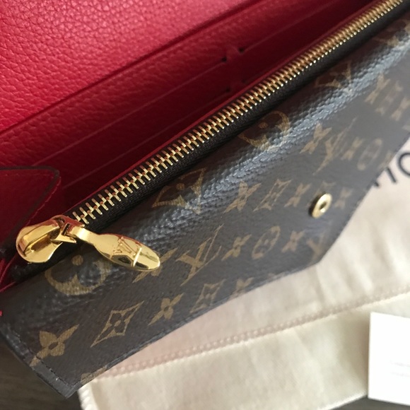 Louis Vuitton Portefeuille Two-fold Wallet - Picture 5 of 10